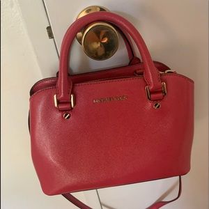 Michael Kors carry/crossbody bag in Rose  not red